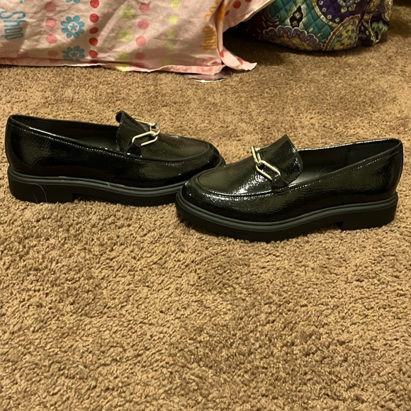Womems Alfani dress shoes. New/ excellent condition. Size 8 “man made  uppers. - Picture 3 of 6